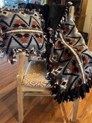 Native Southwest Raymi Throw Blanket and Pillow Set