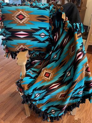 Desert Raindance Teal Throw Blanket and Pillow Set